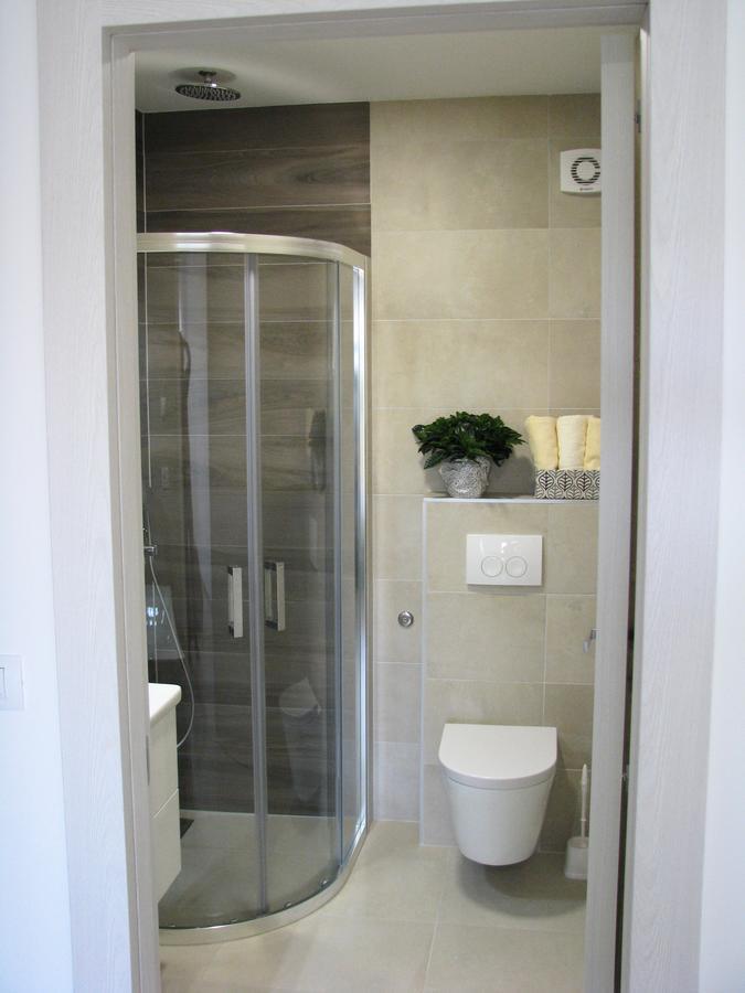 Apartman Andrea L Pomer Buitenkant foto